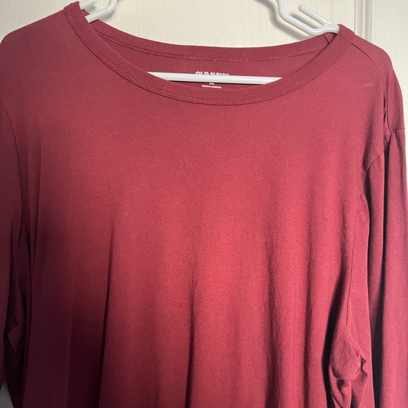 Old Navy Everyday maroon long sleeve t shirt.  XXL - Picture 2 of 4